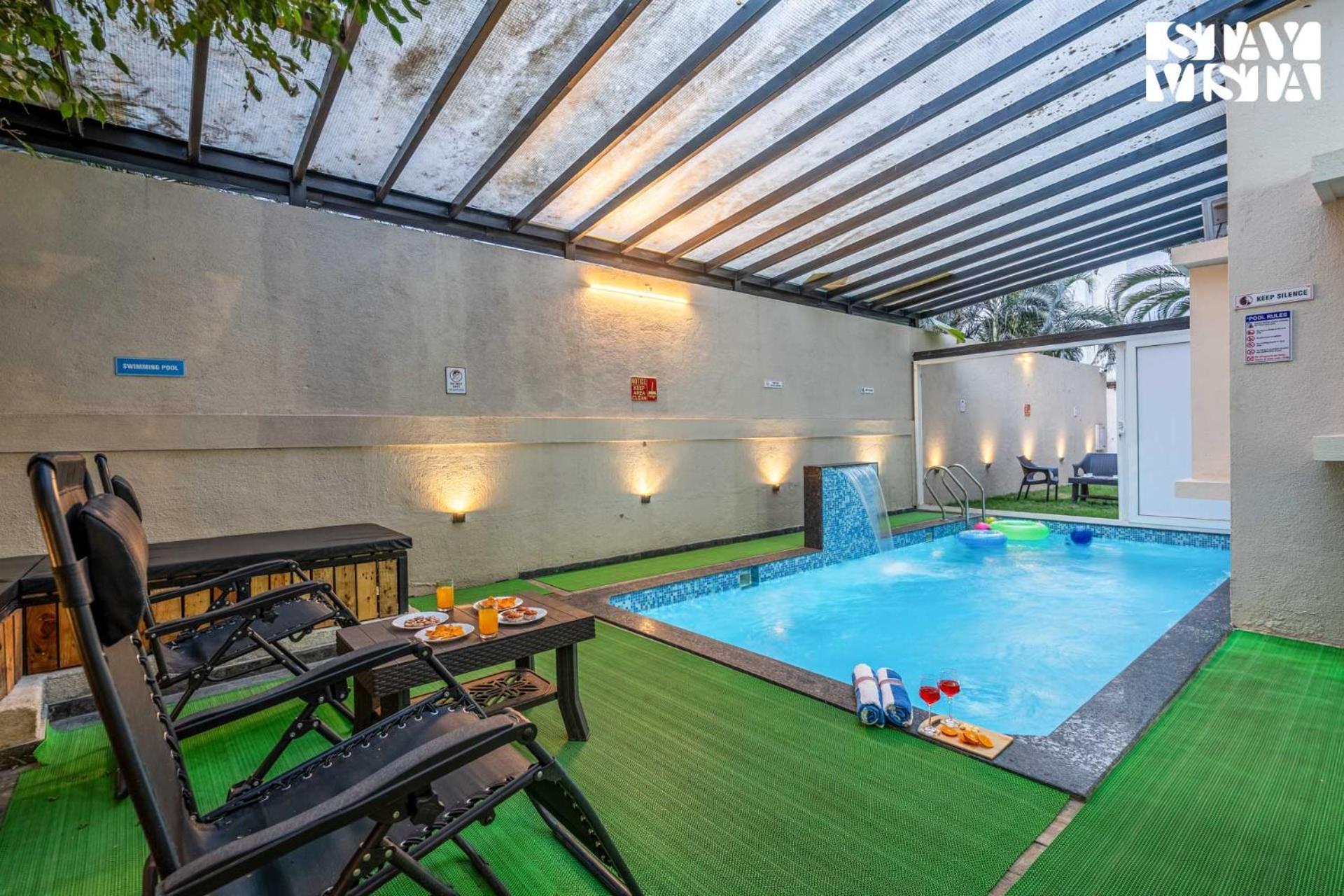 Serenity Meadows With Pool By Veo - Part Of Stayvista Nashik Ngoại thất bức ảnh
