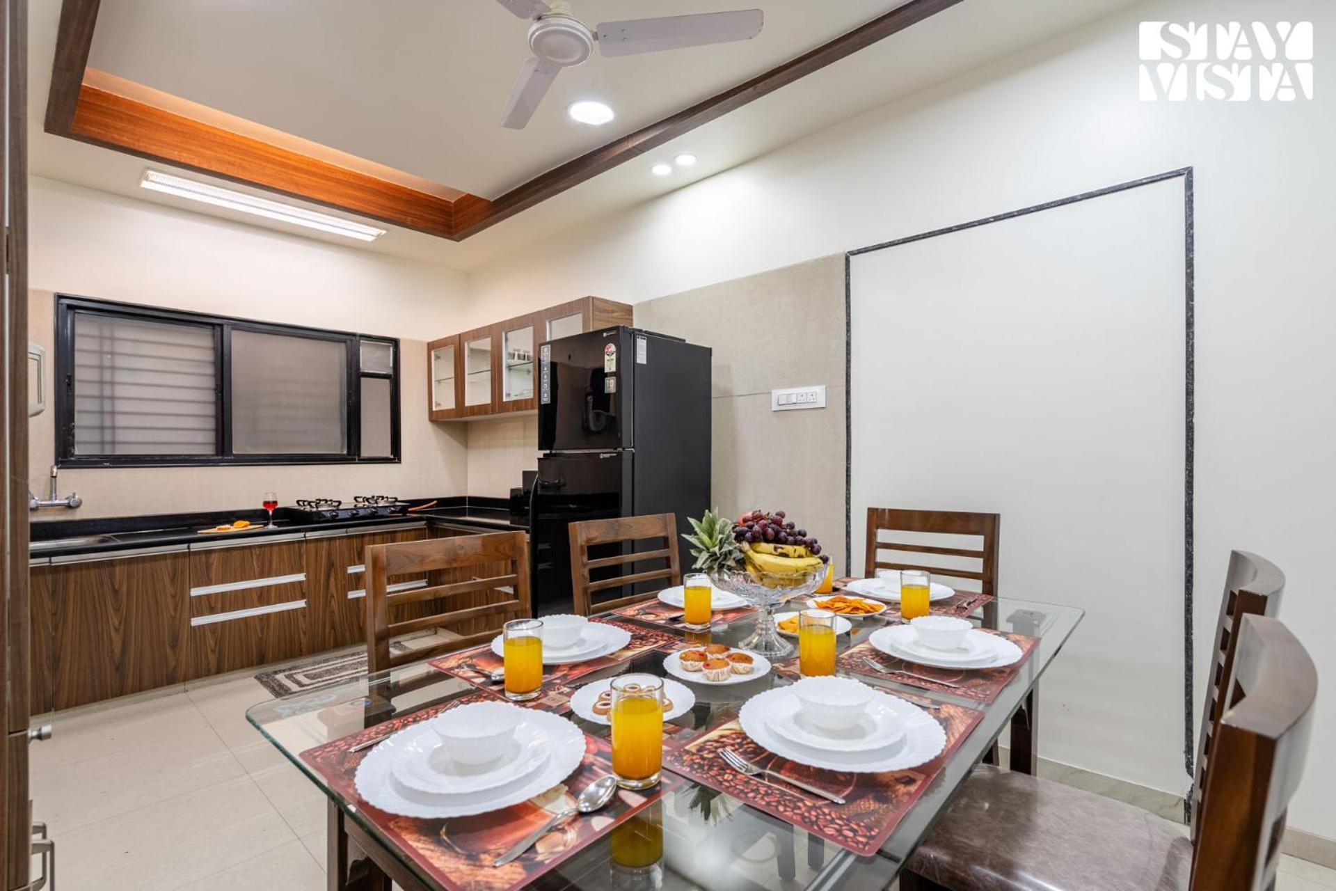 Serenity Meadows With Pool By Veo - Part Of Stayvista Nashik Ngoại thất bức ảnh