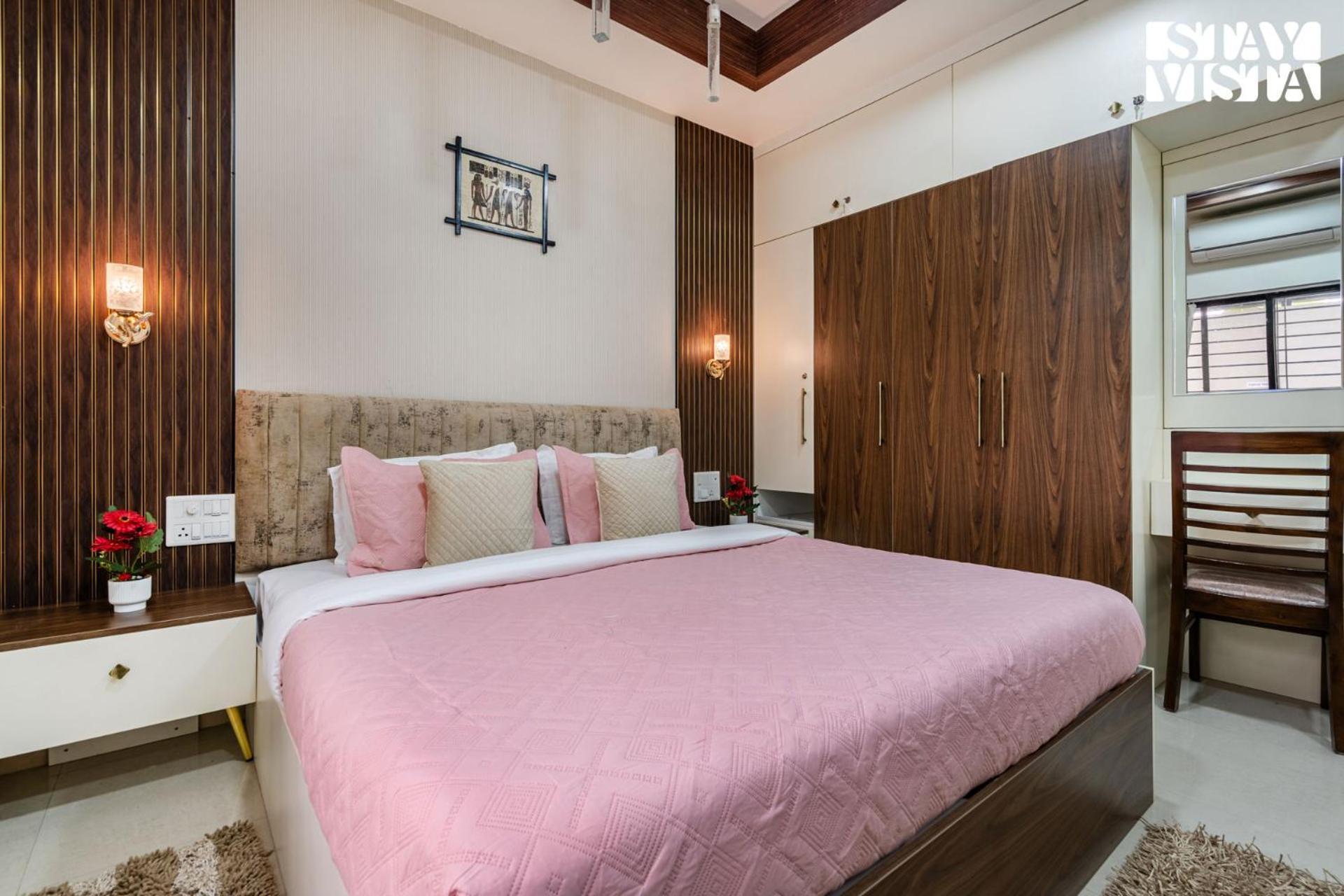 Serenity Meadows With Pool By Veo - Part Of Stayvista Nashik Ngoại thất bức ảnh
