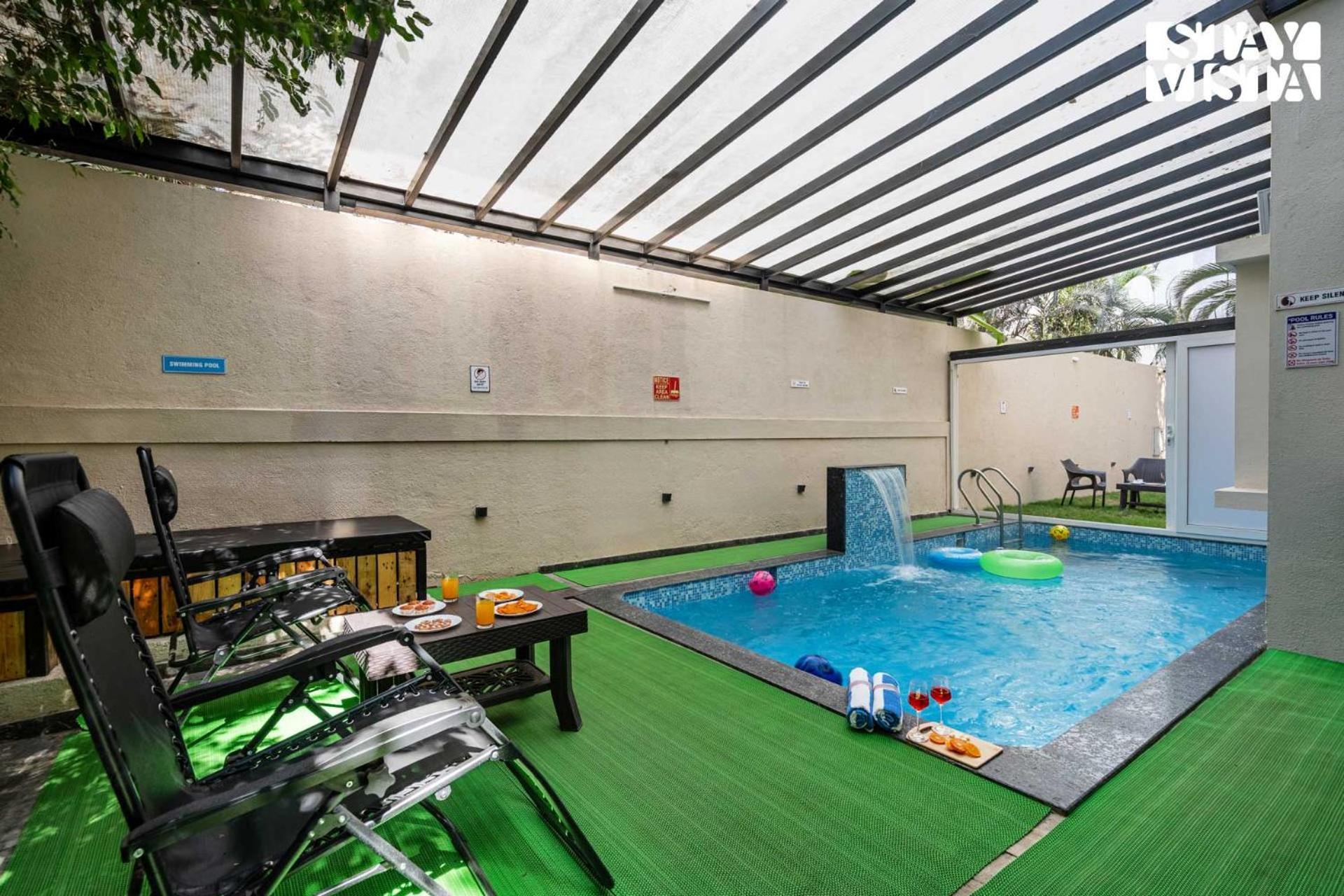 Serenity Meadows With Pool By Veo - Part Of Stayvista Nashik Ngoại thất bức ảnh
